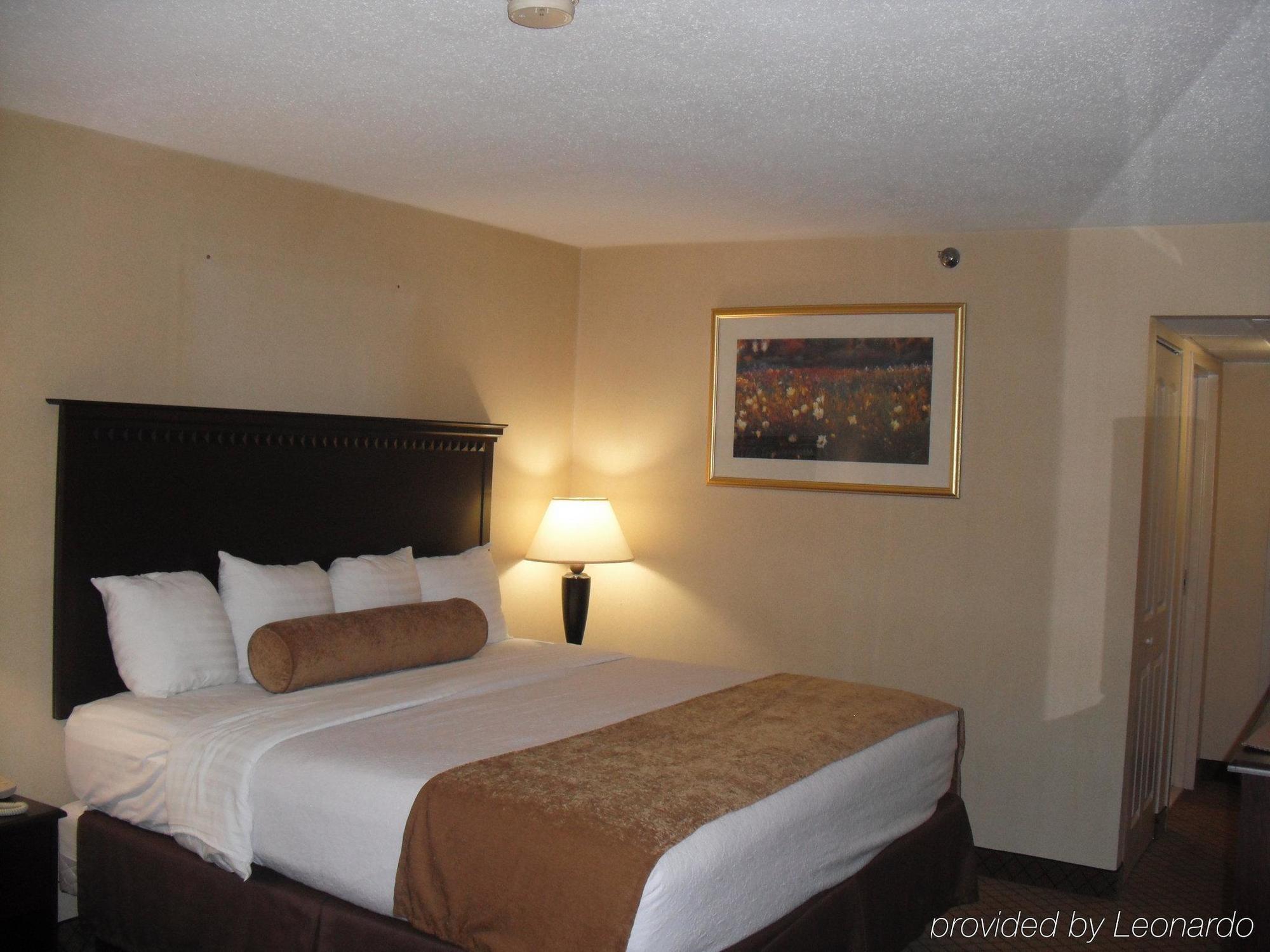 Quality Inn & Suites East Syracuse - Carrier Circle Quarto foto